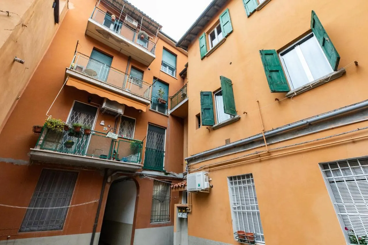 Housmart Pratello 48 Apartment Bologna